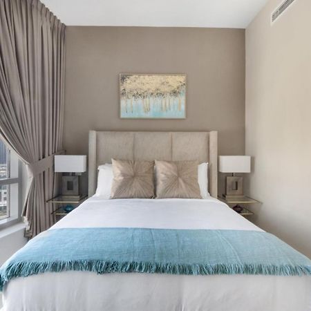 Guestready - Marina View | Fairfield Tower Lägenhet Dubai Exteriör bild