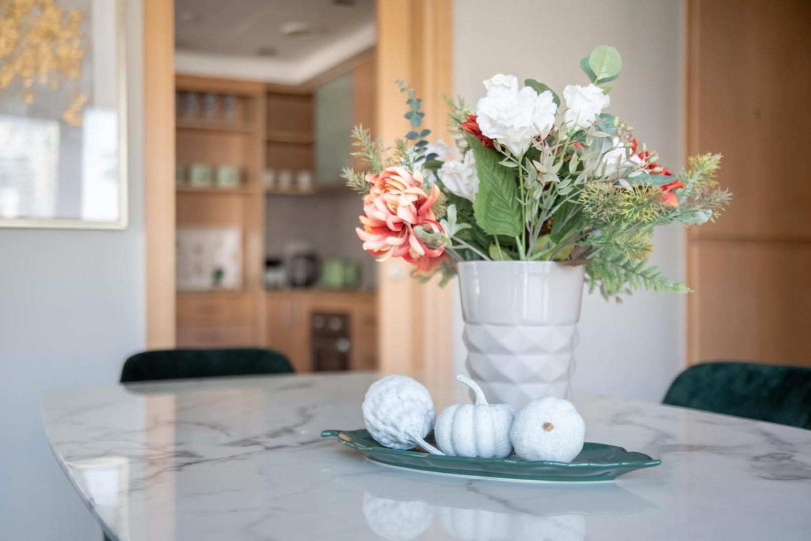 Guestready - Marina View | Fairfield Tower Lägenhet Dubai Exteriör bild