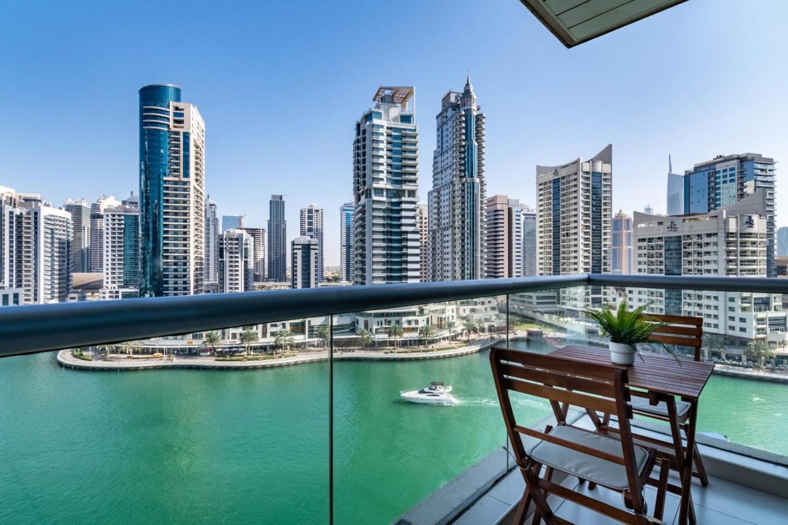 Guestready - Marina View | Fairfield Tower Lägenhet Dubai Exteriör bild